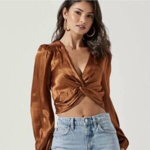 ASTR The Label | Nix Crop Top Blouse Twist Front Long Sleeves Copper Medium